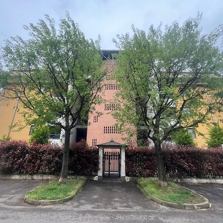 Elegante Casa -Rho Fiera Apartman Vanzago Kültér fotó